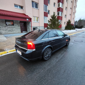 Opel vectra GTS (3 foto / 6)