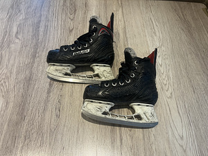 Hokiuisud Bauer Vapor X300 (1 foto / 2)