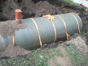 Klaasplast mahutid (3 foto / 3)