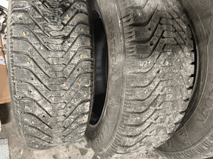 Rehvid 215/70/r16 (2 foto / 7)