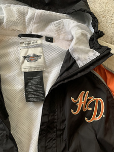 Naiste Harley Davidsoni vihma- ja tuulekaitse ülikond, suuru (2 foto / 5)