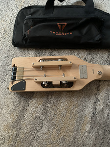 Бас-гитара Traveler guitar (2 фото из 4)