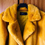 Новое светлое желтое пальто размера L (фото #3)