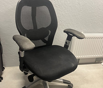 Эргономичный стул