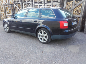 AUDI A4 B6 quattro avant 132kw 2002 (1 foto / 3)