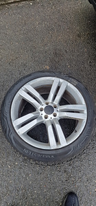 Диски и шины Mercedes (2 фото из 9)