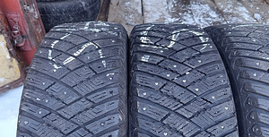 205/55/16 Talverehvid Goodyear, 4 tk (2 foto / 9)