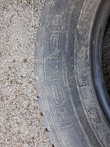 225/65/17 nokian (5 foto / 6)