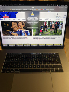 Apple MacBook Pro 15" (1 foto / 6)