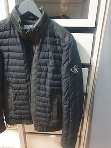 Куртка Calvin Klein (2 фото из 4)