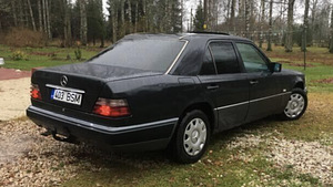 Mercedes Benz W124 OM605 (3 foto / 10)