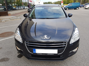Autorent PEUGEOT 508 UNIVERSAAL PANORAAM 2.0 DIISEL AUTOMAAT (2 foto / 8)