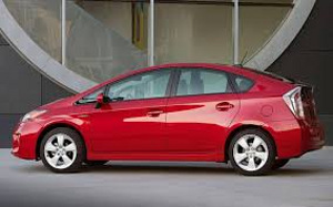 BOLT FOOD/ WOLT Autorent TOYOTA PRIUS HÜBRIID AUTOMAAT (3 foto / 3)