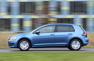 Autorent VW GOLF DIISEL AUTOMAAT BOLT FOOD/ WOLT (1 foto / 1)