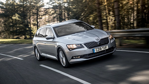 Takso autorent BOLT, FORUS, UBER (AUTOMAAT käigukastiga) (2 foto / 8)