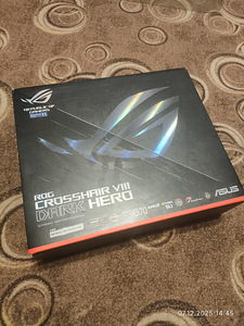 ASUS ROG Crosshair VIII Dark Hero AMD X570 (AM4)+ 7 5800X3D (2 foto / 6)