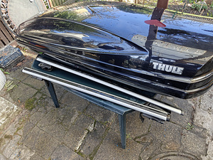 Katuseboks Thule Atlantis 780 +katusereelingud Thule (2 foto / 8)
