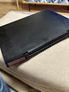 Lenovo ideapad 17 (4 foto / 8)