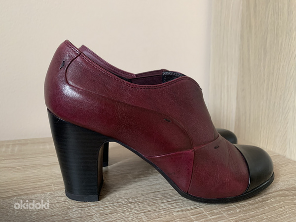 Женские кожаные туфли-ботильоны TJ Collection р38 (фото #1)
