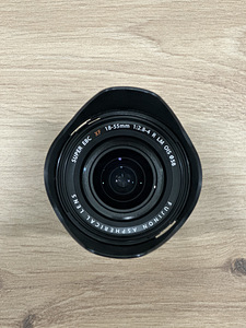 Fujinon 18-55mm F2.8-4 R LM OIS (2 foto / 3)