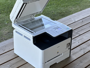 Лазерный принтер Canon MF8030Cn (3 фото из 4)