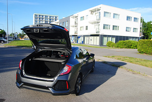 Honda Civic Elegance Navi Sensing 1.0 Turbo 93kW (13 foto / 15)