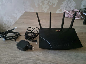 Asus wifi ruuter (1 foto / 3)