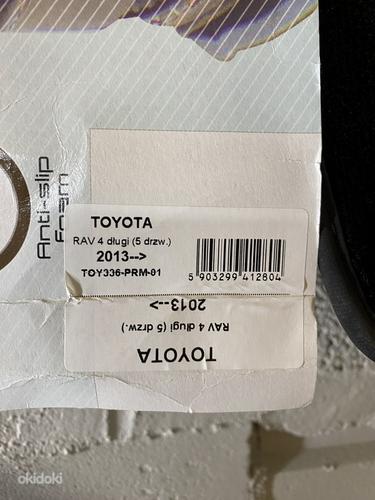 Новые коврики Mammoth Toyota RAV4 2013 - 2019 (фото #3)