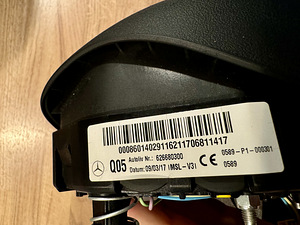 Mercedes Airbag (3 foto / 4)