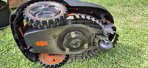 Robotniiduk Redback RM18 600m2 (6 foto / 6)