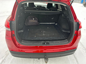 Hyundai i30 Wagon 2018 1.6 81kW (9 foto / 13)