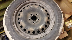16" 5x108 Ford, Volvo veljed. (1 foto / 1)