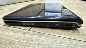 HP 15.4” AMD Turion X2 GeForce 8400m SSD (5 foto / 10)