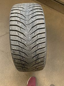 Kumho WinterCraft ice Wi31 245/45/18 (5 foto / 5)