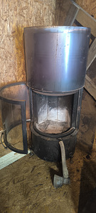 Kamin (2 foto / 6)