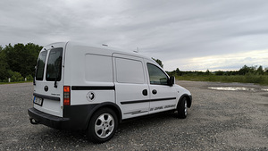 Opel combo C 2011a 1.3 55kw diisel (3 foto / 11)