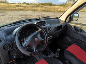 Citroen Berlingo 1.6hdi 55kw 2007 (11 foto / 14)