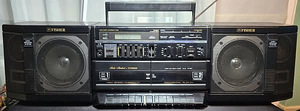 Fisher PH-W804RL Boombox (1 foto / 2)