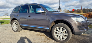 VOLKSWAGEN TOUAREG. 3.0 176kw 2008a (3 foto / 11)