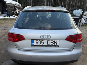 Audi A4 B8 2.0 Дизель 105кВт 2009 (3 фото из 11)