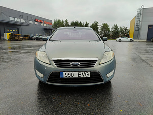 Ford Mondeo GHIA 2.0 96kW (2 foto / 14)