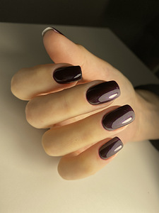 Маникюр/педикюр (3 фото из 6)
