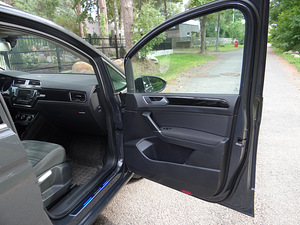 Touran 2017 2.0 TDI 110KW (8 foto / 15)