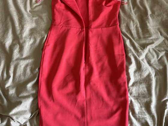Guess kleit