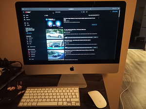 iMac 21.5 конец 2013 г. (4 фото из 6)