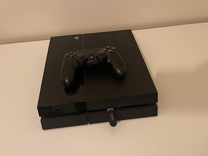 Sony Playstation 4 FW9.00 (1 foto / 1)