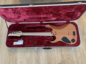 Ibanez RG5121 Prestige (3 foto / 5)