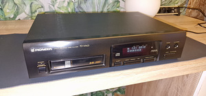 Pioneer PD-M423 + Yamaha RX-V461 (2 foto / 7)