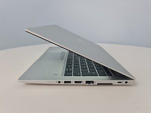 HP EliteBook 735 G5 (Ryzen 3, Radeon GFX, 16 RAM, 256SSD) (4 foto / 10)