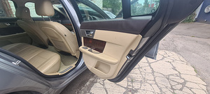 Jaguar xf 2009 (3 foto / 7)